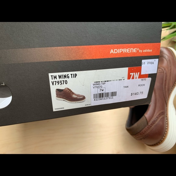 Adiprene by adidas men’s NWT dress shoes - Picture 11 of 11